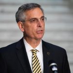 トランプ氏、選挙結果覆す票を「見つける」よう要請　ジョージア州務長官との電話で