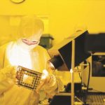 半導体の人気で回復した貿易…輸出量指数、５カ月連続で上昇