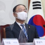 韓国経済副首相「実質ＧＤＰマイナス成長したが善戦…韓国の経済規模は世界１０位の見通し」