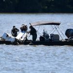 湖に小型機墜落、教会指導者ら７人死亡か　米テネシー州