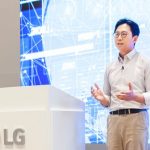 １秒で９京５７００兆回演算…ＬＧが「超巨大ＡＩ」を開発する