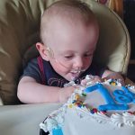 「世界一の超早産」で生まれた赤ちゃん、１歳の誕生日を迎える　米