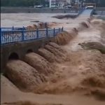 【中国豪雨】河南省の橋が川の下に沈むｗ　（動画あり）