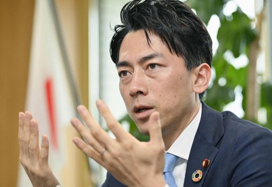 【朗報】小泉進次郎、無役に降格ｗ
