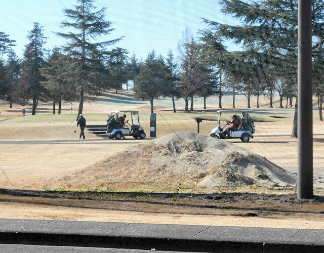 【新型コロナ】感染拡大中でもにぎわい 米軍キャンプ座間ゴルフ場に疑問の声 日本人客も多く 【新型コロナ】感染拡大中でもにぎわい 米軍キャンプ座間ゴルフ場に疑問の声 日本人客も多く