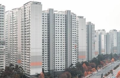 【韓国経済崩壊】ソウルの不動産取引が92%激減 バブル崩壊へw 【韓国経済崩壊】ソウルの不動産取引が92%激減 バブル崩壊へw