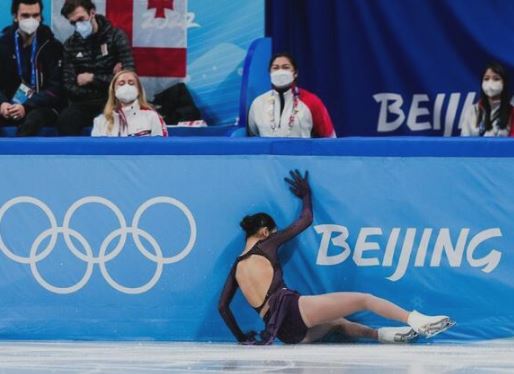 中国選手がフィギュアでズッコケて最下位w ⇒ 中国の恥と非難されるw (動画あり) 中国選手がフィギュアでズッコケて最下位w ⇒ 中国の恥と非難されるw (動画あり)