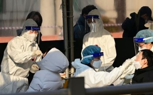 韓国「助けて！医療崩壊が止まらない！」　自宅療養20万人突破ｗ￼