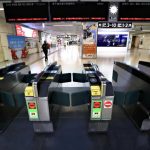 家族３人で旅行の男性「空港に行けない」…ＪＲ札幌駅発着の列車が終日運休