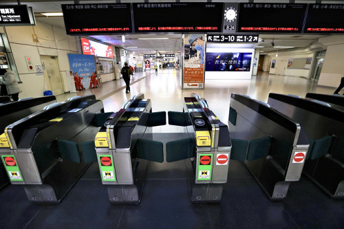 家族３人で旅行の男性「空港に行けない」…ＪＲ札幌駅発着の列車が終日運休
