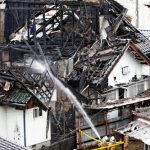 「服と肌の見分けつかないほど」やけど負い懸命消火の男性、搬送後に死亡…５人死亡火事