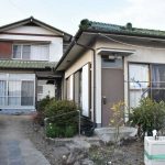 岡山虐待・死亡　搬送時、布団でぐるぐる巻き　呼吸困難で脳死か