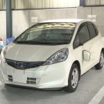 男女2人が乗用車にはねられ重傷…ひき逃げの疑いで66歳男逮捕 周辺を捜索中の警察官が損傷ある車を発見