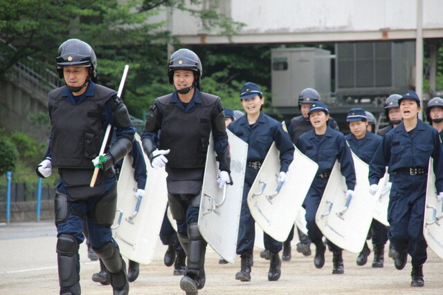 福岡県警の警察学校 新人の離職者なぜ激減? 変わったのは… 福岡県警の警察学校 新人の離職者なぜ激減? 変わったのは…