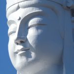 老朽化で解体も……全国に存在する巨大観音像　建立の理由と管理の難しさ