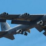 【速報】米軍爆撃機B52がウクライナ近くで軍事演習　全面戦争へ￼