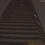 【速報】外国人とみられる男が現金奪い逃走 東池袋のタワーマンション