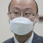渡辺名人「後手番をどうするか考えたい」　第2局に向けて抱負