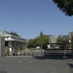「事故の責任感じて…」自衛隊の車で住宅の軒先に接触 申告せずその後行方くらます 26歳隊員に停職処分