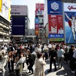 １０代男女ら、道頓堀「グリ下」で出会いホテルへ…２人と偽り５人で宿泊