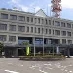 母親が不審に思い警察に相談し発覚…女子高校生とみだらな行為か48歳中学教師を逮捕「会った事ない」と否認