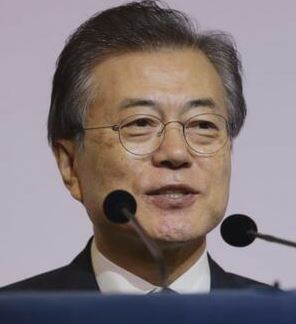 韓国文在寅が故・盧武鉉の後を追うのではないかと話題にw 韓国文在寅が故・盧武鉉の後を追うのではないかと話題にw