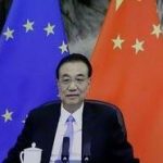 中国政府「おい銀行！お金貸せ！」 中国銀行「踏み倒されるから拒否」 中国政府「助けて！」￼