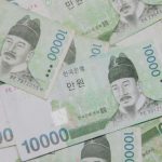 【緊急速報】韓国ウォン、1,300ライン突破　通貨危機始まるｗ￼