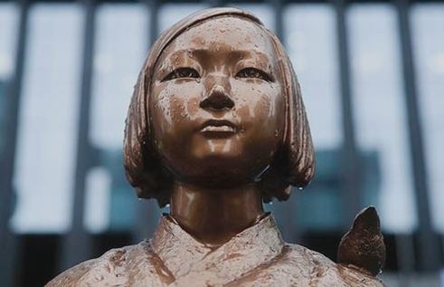 韓国大学教授の歴史歪曲妄言に学生が反発…「日本は韓国を近代国家にしようとした、慰安婦は自発的な売春」 韓国大学教授の歴史歪曲妄言に学生が反発…「日本は韓国を近代国家にしようとした、慰安婦は自発的な売春」