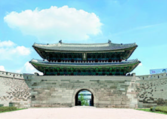 韓国国宝第１号の南大門、復元３カ月で明らかになったずさん工事…業者の賠償責任認める判決