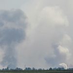 クリミアの弾薬庫爆発、ロシア国防省が「破壊行為」を非難