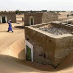 「もうすぐ街が消えるかも」…１１年間雨降らず、砂漠にのみ込まれる世界遺産