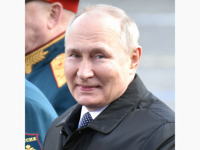 ロシア軍、戦闘部隊13万人増員へ　プーチン氏が大統領令に署名