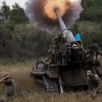 ロシア兵士、軍服捨て私服姿で逃走か　東部ハルキウ州