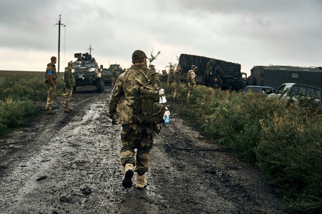 ウクライナ軍の反攻、「わずかに減速」　大統領顧問