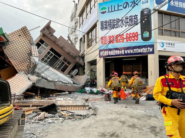 台湾東部でM6.8　倒壊建物に閉じ込め