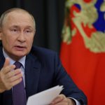 プーチン氏、西側諸国からのトラック通行禁止へ　法令に署名