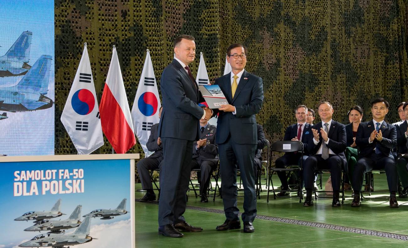韓国製攻撃機の欧州上陸が確定、ポーランドがFA-50の本契約に署名