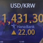 【韓国崩壊】通貨危機の足音が押し寄せるｗ　「ウォン暴落に打つ手なし」￼