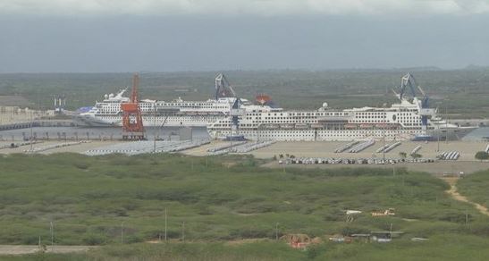 【悲報】中国の融資で建てたスリランカの空港ガラッガラ 【悲報】中国の融資で建てたスリランカの空港ガラッガラ