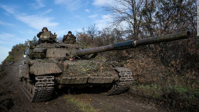 破壊された町、東部前線バフムート　悪名高い「ワグネル」が戦果