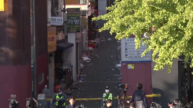 韓国“転倒事故”死者155人に　全員の身元を確認
