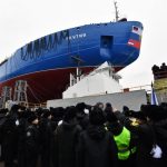 ロシア新砕氷船が進水 エネルギー市場の開拓目指す