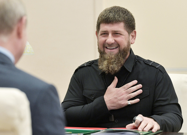 チェチェン首長、ローマ教皇は「プロパガンダの餌食」に