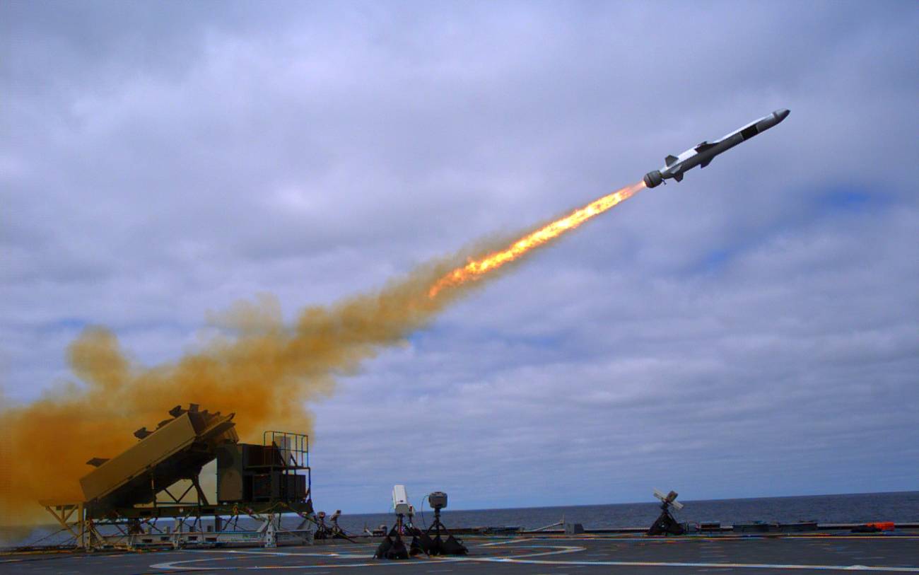 英海軍もハープーンの後継にNaval Strike Missile導入を決定