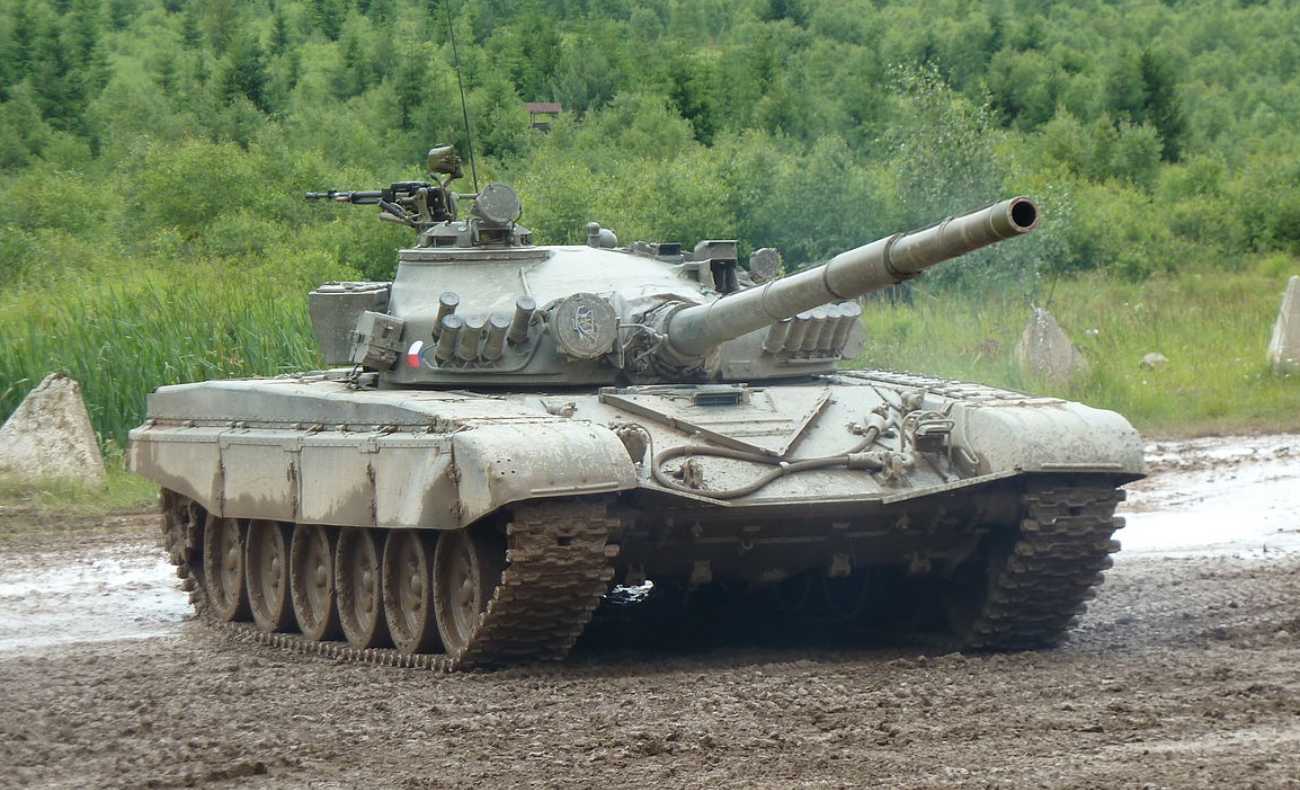 米国がウクライナへの戦車提供を発表、オランダと共同で改修したT-72Bを90輌提供