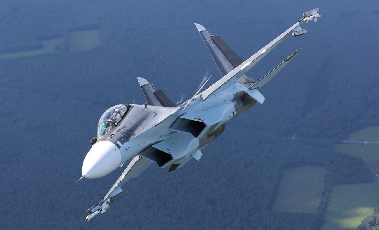ロシア軍が国境付近に航空戦力を集結中、ウクライナへの防空システム供給が急務