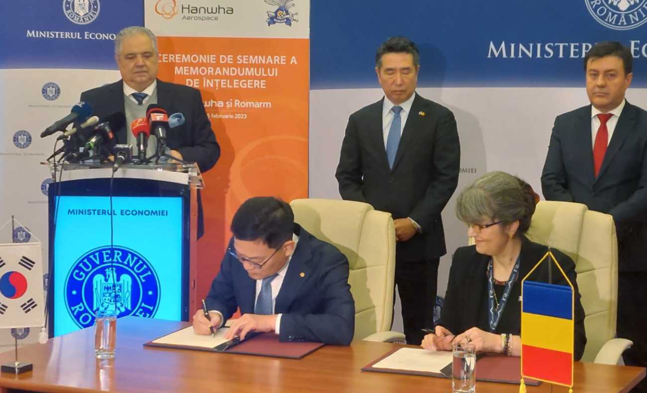 ルーマニアと韓国が地上装備の現地生産に向けMOU署名、韓国版HIMARS導入も視野に