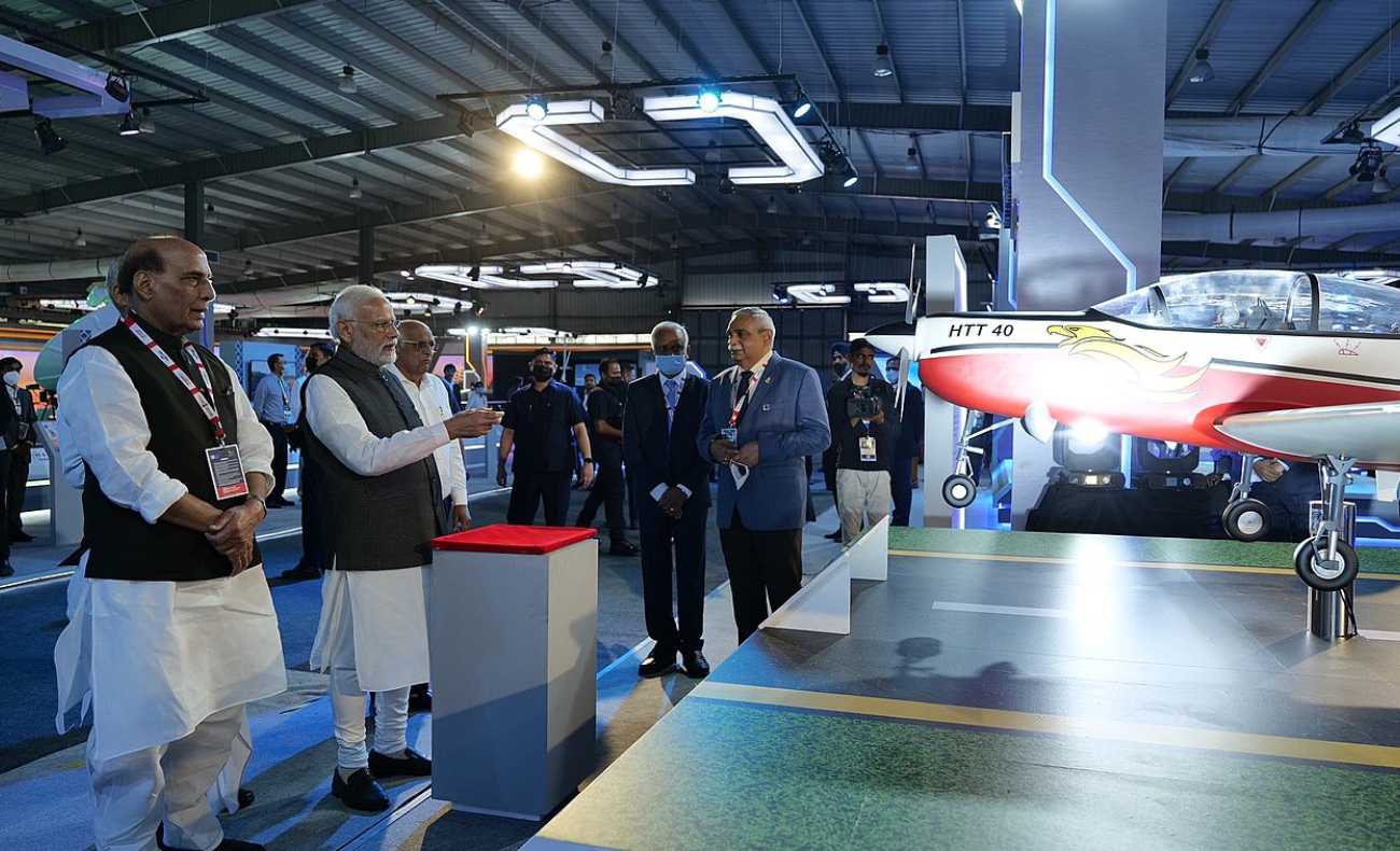インドが国産練習機HTT-40を70機購入、700万ドルで海外の顧客にも提供