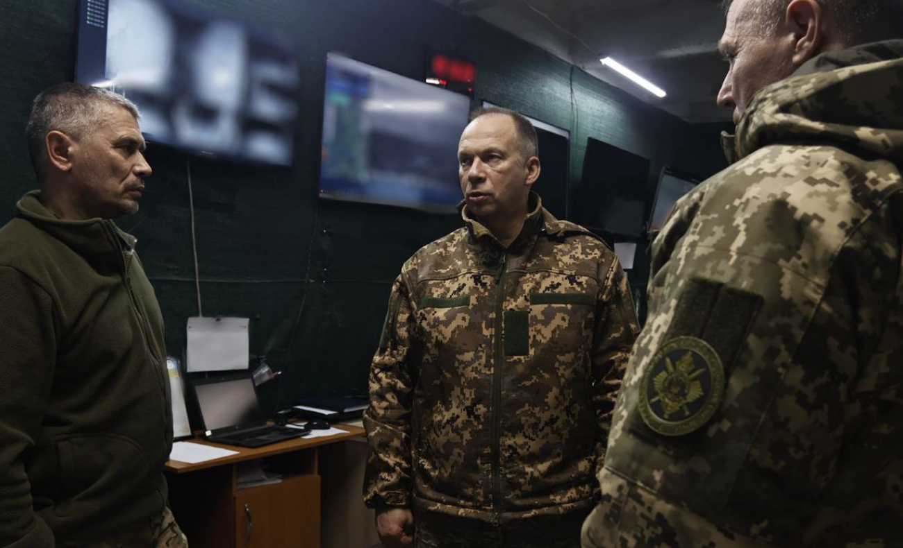 ウクライナ軍、シルスキー陸軍司令官がバフムートを訪問したと発表